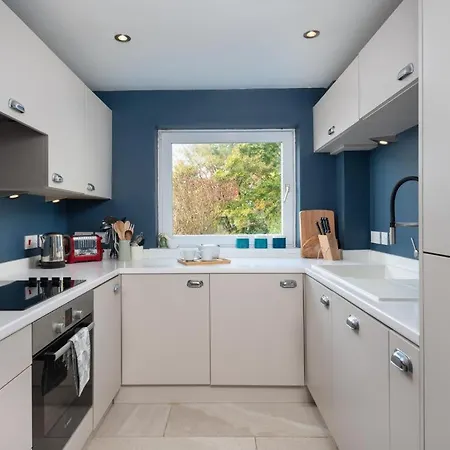 2 Bed In Sz095 Holiday home